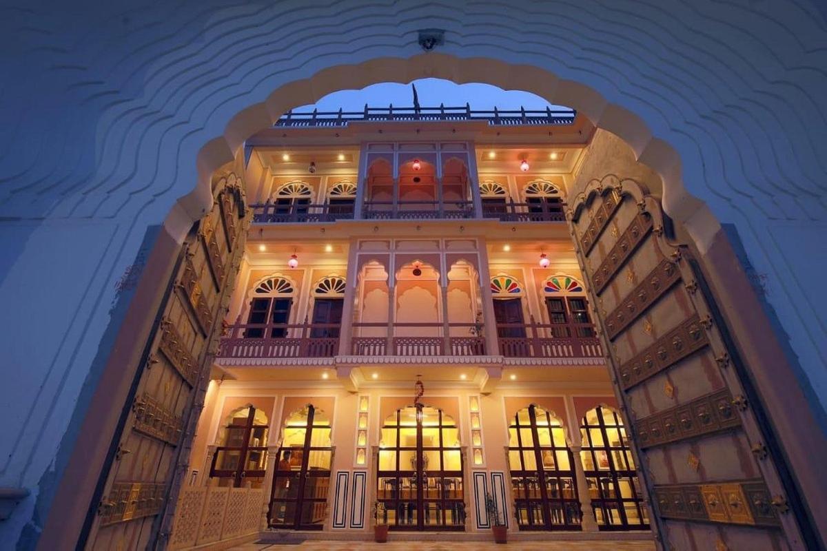 Hotel Raj Rajeshwari Haveli à Jaipur Extérieur photo