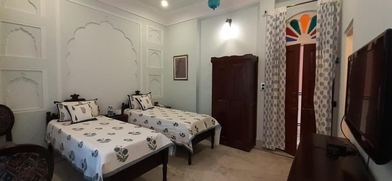 Hotel Raj Rajeshwari Haveli à Jaipur Chambre photo